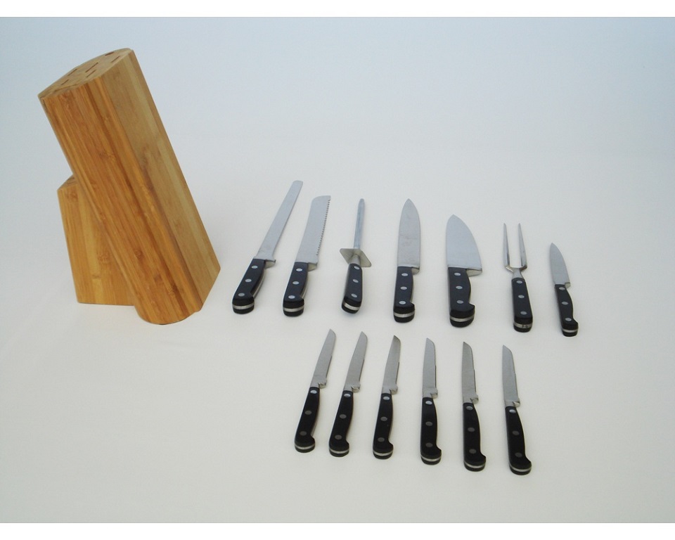Guida ai coltelli da cucina: 6 tipologie essenziali per affinare